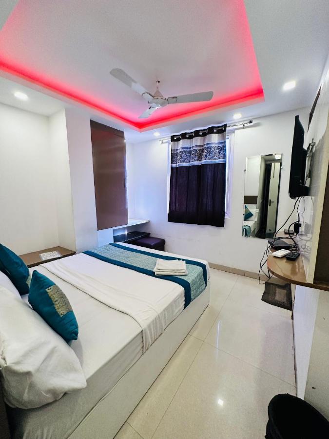 Palm Majestic At Airport Hotell New Delhi Eksteriør bilde