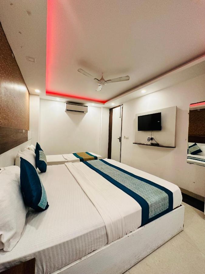 Palm Majestic At Airport Hotell New Delhi Eksteriør bilde