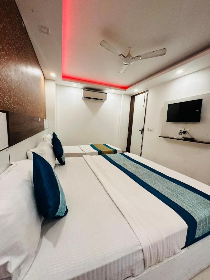 Palm Majestic At Airport Hotell New Delhi Eksteriør bilde
