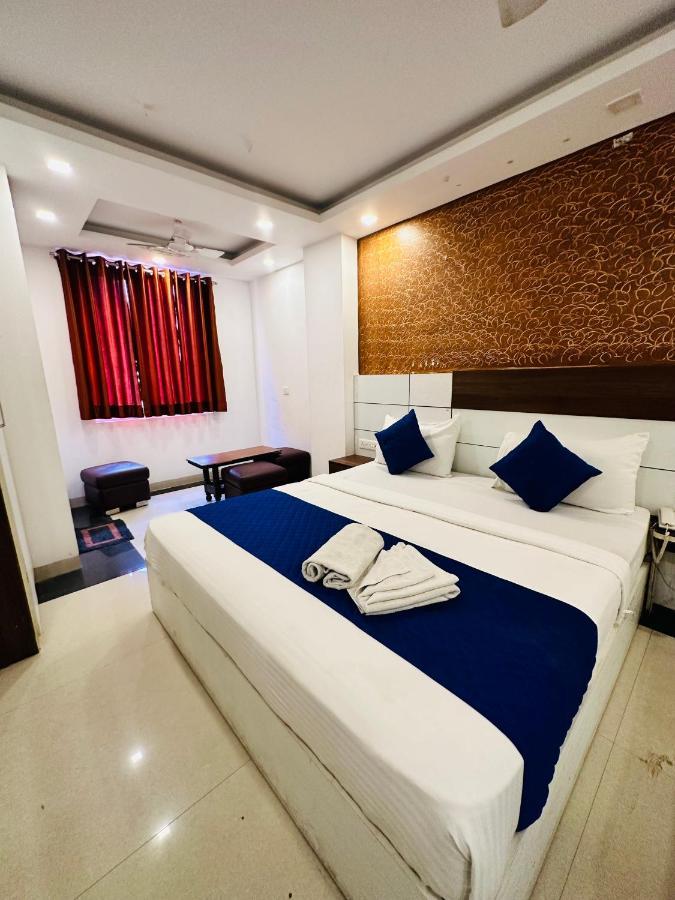 Palm Majestic At Airport Hotell New Delhi Eksteriør bilde