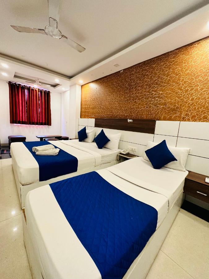 Palm Majestic At Airport Hotell New Delhi Eksteriør bilde