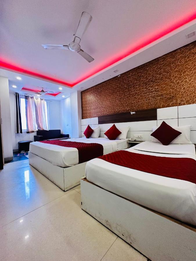 Palm Majestic At Airport Hotell New Delhi Eksteriør bilde