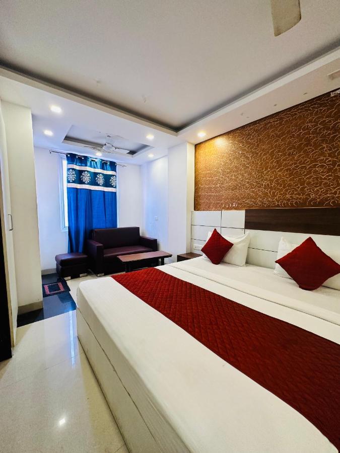 Palm Majestic At Airport Hotell New Delhi Eksteriør bilde