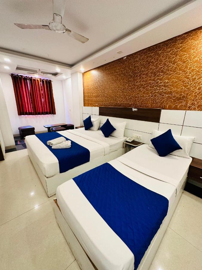 Palm Majestic At Airport Hotell New Delhi Eksteriør bilde